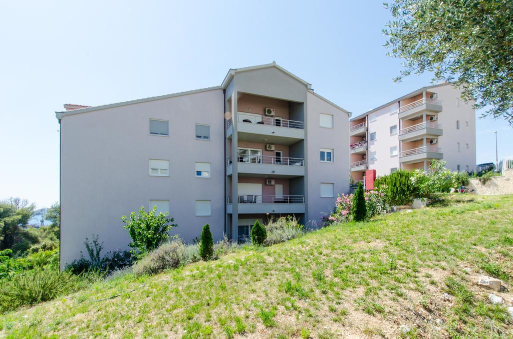 Deluxe Apartment Bagaric Trogir Rum bild