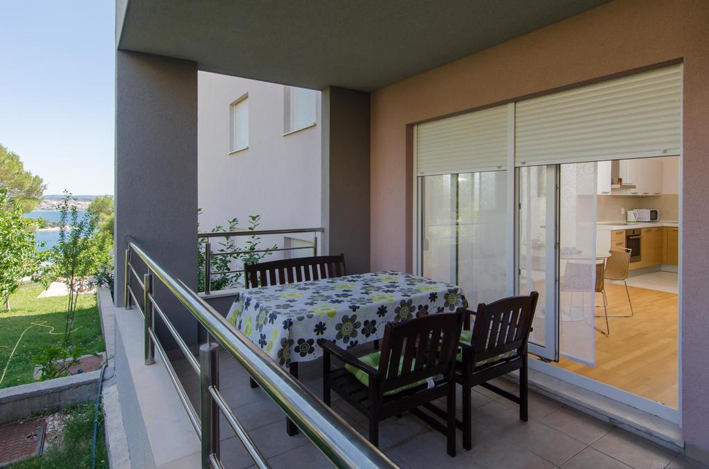 Deluxe Apartment Bagaric Trogir Rum bild