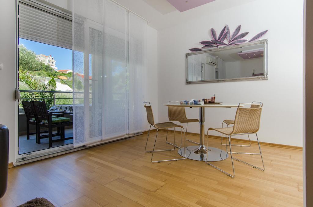 Deluxe Apartment Bagaric Trogir Rum bild