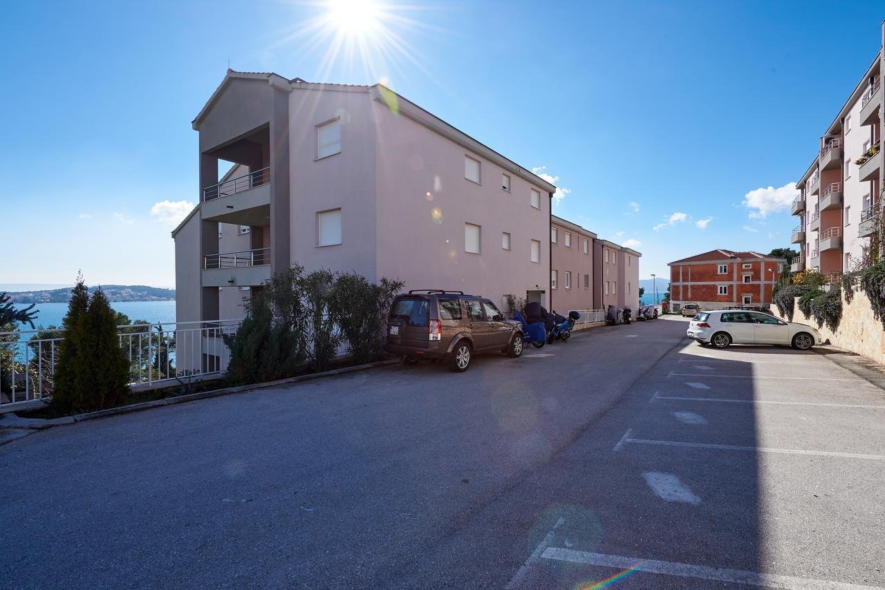 Deluxe Apartment Bagaric Trogir Exteriör bild